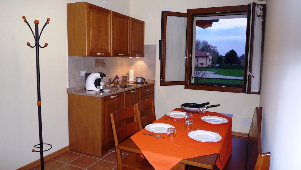 Agriturismo Ai Laghi Pocenia Номер фото