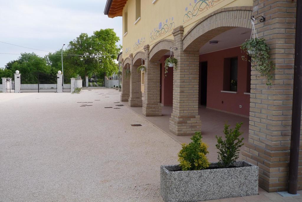 Agriturismo Ai Laghi Pocenia Экстерьер фото
